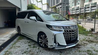 Toyota Alphard SC in Desa Petaling, KUL