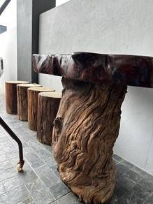 solid Wood table, chair and plant bed