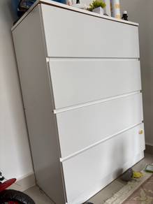 Cabinet putih ikea