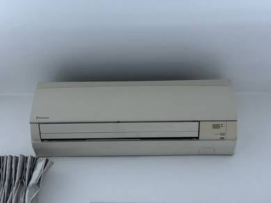 DAIKIN 1.5hp like new