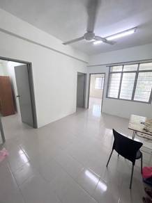 Apartment For Rent in Permai Jaya Apartment