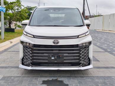 Toyota Voxy S-Z in Johor Bahru, JHR