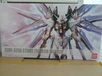 Daban 1/100 MG Strike Freedom Gundam