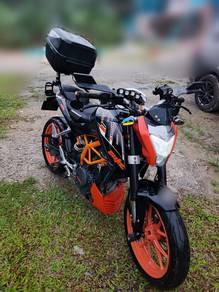 KTM 390 Duke