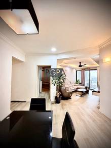Condominium For Sale in Marina Bay Condominium