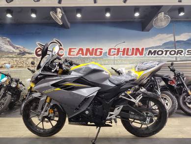 Honda CBR150R