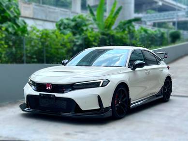 Honda Civic Type R TYPE R in Damansara Perdana, SGR