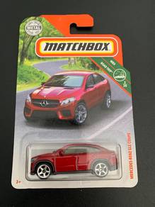Matchbox Mercedes-Benz GLE Coupe Red