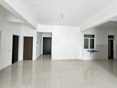 Condominium For Sale in Reflections Condominium
