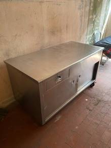 Restaurant Stainless Steel Table
