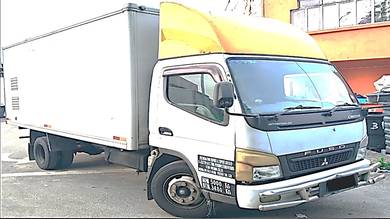 Box Trucks 🚚 FOR SALES – Ready for Work! 💨