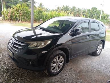 Honda CR-V i-VTEC in Tanjong Karang, SGR