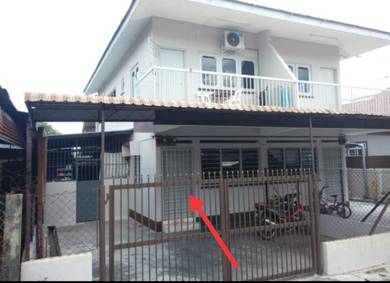 Semi-Detached House For Rent in Ipoh,PRK
