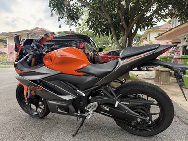Yamaha R25