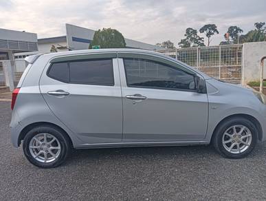 2015 Perodua Axia E