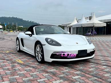 Porsche Boxster 718 in Juru, PNG