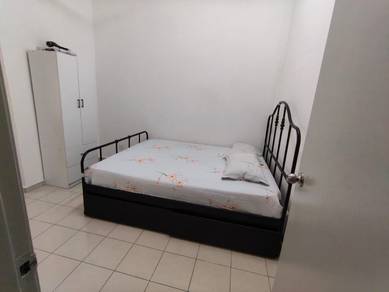 Room in Sungei Petai, MLK