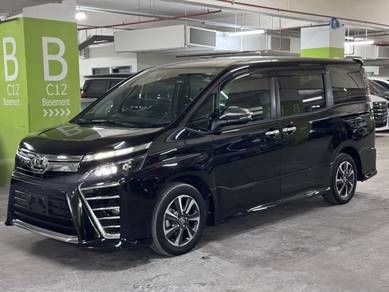 Toyota Voxy ZS KIRAMEKI III in Kajang, SGR