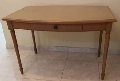 N06 H Meja Console Table Nyatoh Wood Glass Top