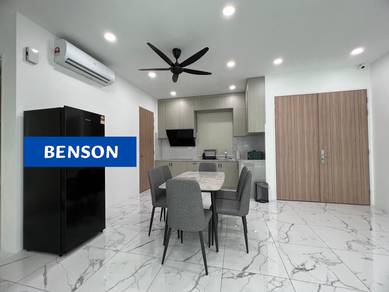 Condominium For Rent in Quay West Residence