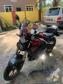 Honda CB250R