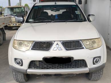 Mitsubishi Pajero SPORT in Kota Kinabalu, SBH