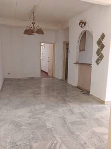 Apartment For Sale in Goodyear Court 6