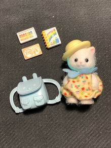 sylvanian family duo cat with school item