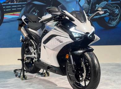 CFMOTO 500SR