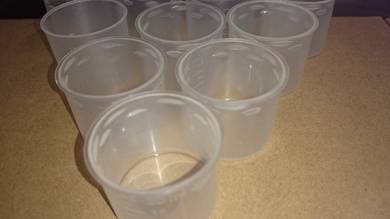 Plastic measuring cup 20ml for medicine,powder,etc