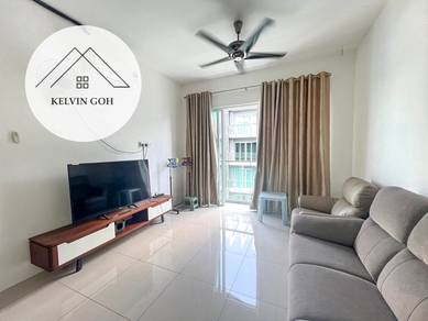 Condominium For Sale in Quay West Residence