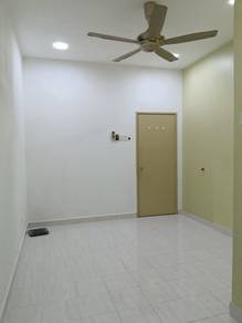 Condominium For Sale in Ketumbar Heights