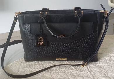 STEVE MADDEN Women Handbag ( Excellent condition)