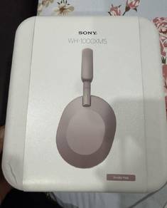 Sony WH-1000X M5