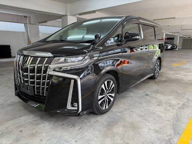 Toyota Alphard SC in Desa Petaling, KUL