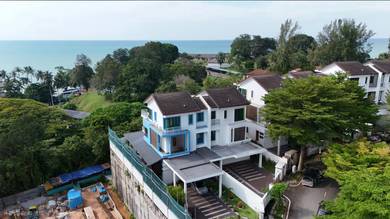 Semi-Detached House For Sale in Batu Ferringhi,PNG