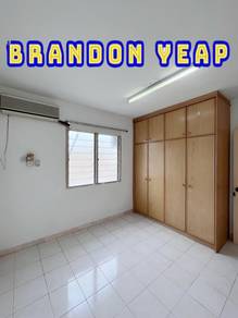 Apartment For Rent in Greenlane Heights Block A