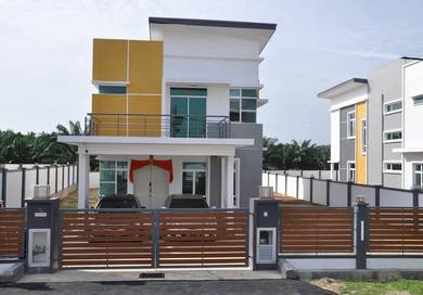 Bungalow House For Sale in Paya Rumput,MLK