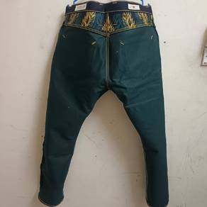 Pinion Medusa green 21oz
Straight cut