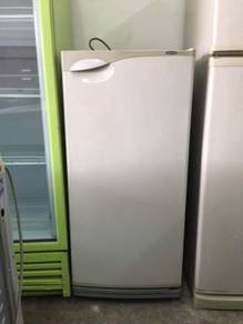 National fridge Peti Sejuk Ais Refrigerator