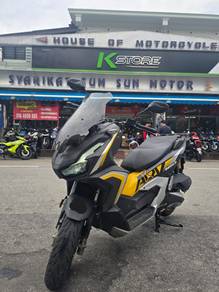 Honda ADV 160