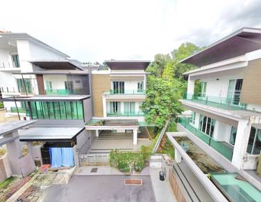 Semi-Detached House For Sale in Ampang,SGR