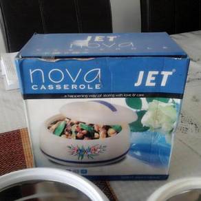 Casserole pot to store hot food