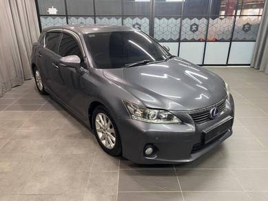 Lexus CT 200 h (HYBRID) in Petaling Jaya, SGR