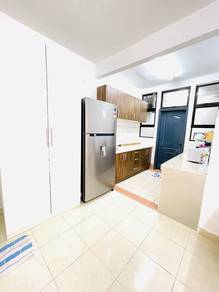 Condominium For Rent in Pelangi Utama