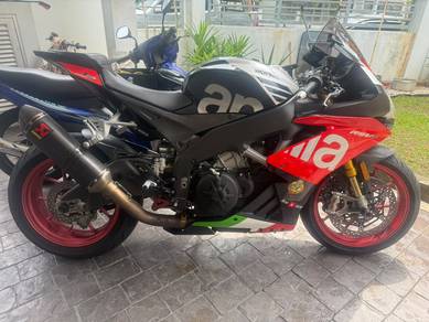 Aprilia RSV4
