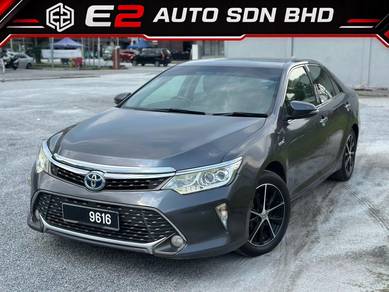 Toyota Camry HYBRID in Batu Caves, SGR