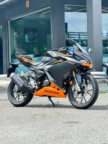 Honda CBR150R