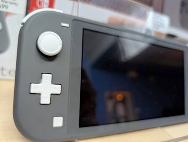 Used Like New Nintendo Switch Lite Complete Box