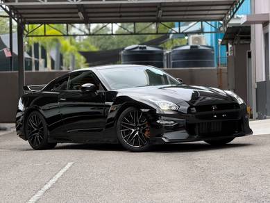 2023 Nissan GTR PREMIUM EDITION